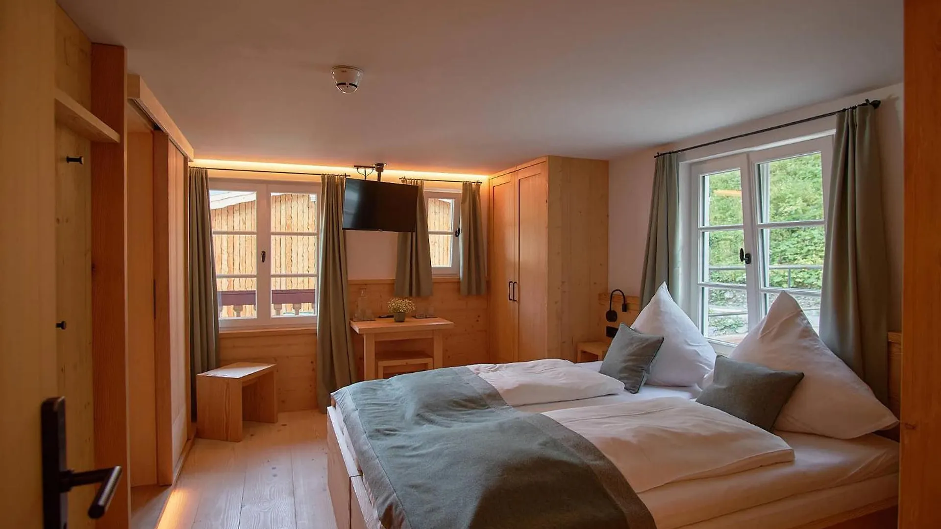 Forsthaus Valepp Hotel Schliersee 0*,